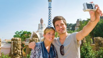 Biglietti "salta la fila" per Park Güell e tour con guida