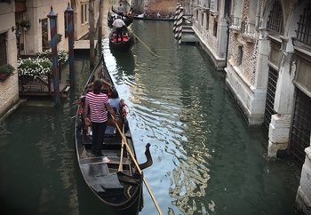 Gondola Ride & Serenade