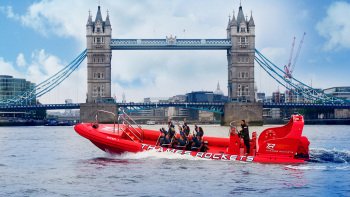 Thames Rockets: Speedboat Sightseeing Tour of the River Thames