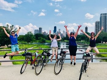 Lakefront Neighborhoods Bike Tour