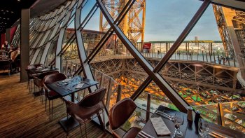 Cena al ristorante 58 Tour Eiffel