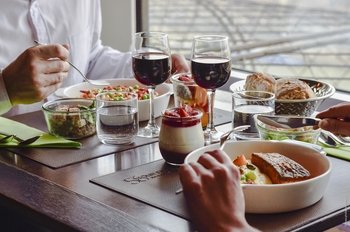 Lunch at the Eiffel Tower, City Tour & Seine River Cruise