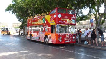 Malta Hop-On Hop-Off Bus Tour