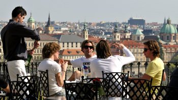 Tour turistico di un giorno intero con pranzo e crociera