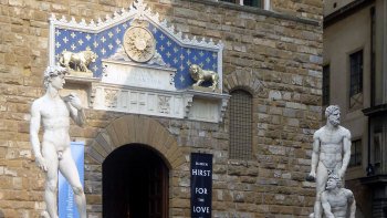Tour a piedi nel centro storico della città