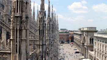 Tour di mezza giornata di Milano con ingresso "salta la fila" per...