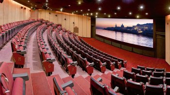 The Malta Experience & La Sacra Infermeria Tour