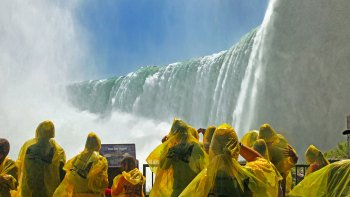 4-Day American Heritage Tour of Philadelphia, D.C. & Niagara Falls