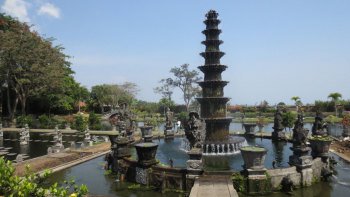 Private Exploring East Coast Bali Tour