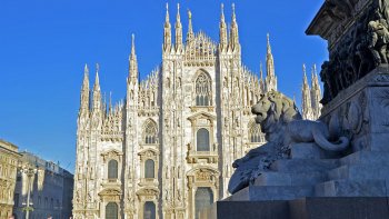 Skip-the-Line: Duomo Tour