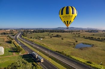 Sunrise Hot Air Ballooning with Breakfast - Greater Brisbane