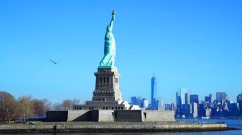 Statue of Liberty & Ellis Island Tour with Pedestal Access