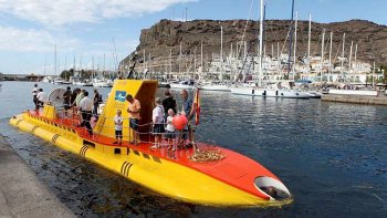 Yellow Submarine Underwater Adventure