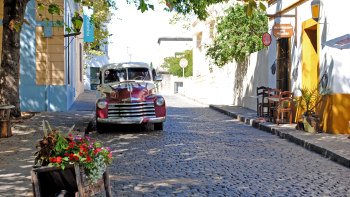 Colonia del Sacramento Small-Group Tour