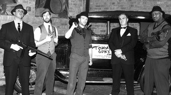 Cena con spettacolo al Tommy Gun's Garage