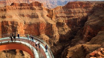 Grand Canyon Helicopter Tour with VIP Skywalk Access