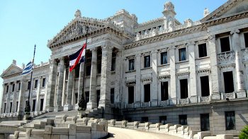 Montevideo Day Tour