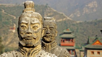 Private Xi'an & Terracotta Army Day Trip with Flight