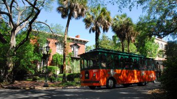 Paula Deen Sightseeing Trolley Tour with Dinner at Lady & Sons