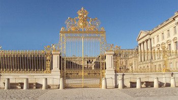 Visite guidée du château de Versailles avec accès prioritaire