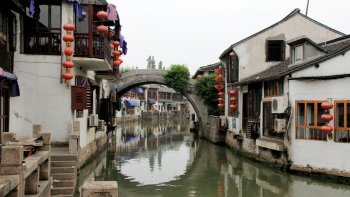 Zhujiajiao Water Town & Tea Ceremony Tour