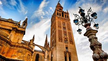 Discovering the Fascinating City of Seville