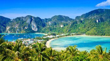 Full-Day Phi Phi Islands Tour by Speedboat