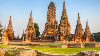 Guided Ayutthaya Tour with River Cruise & Lunch