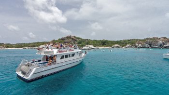 Day Cruise to Virgin Gorda & Norman Island with Breakfast, Lunch & Drinks
