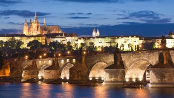 Luxury Dinner Cruise with 3-Course Gourmet Meal, Drinks & Live Music