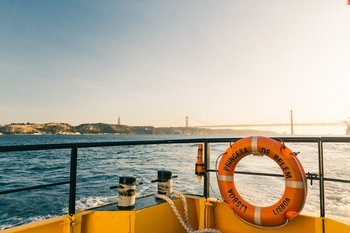 Hop-On Hop-Off Yellow Boat Tour