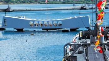 Pearl Harbor & USS Arizona Memorial