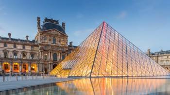 Paris Full-Day Tour with Eurostar Paris Metro Card & Map