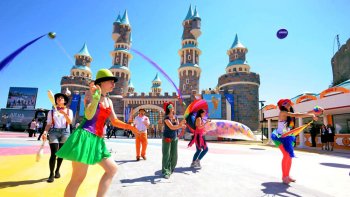 Isfanbul Theme Park Admission & Shopping Mall