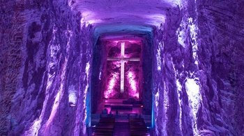 Guided Salt Cathedral & Lake Guatavita Tour