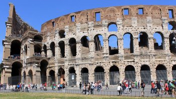 Tour con ingresso "salta la fila" del Colosseo e del Foro Romano,...