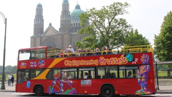 ,Bus turístico ,Hop-On Hop-Off