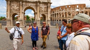 Skip-the-line: Colosseum & Forum Tour with Special Gladiator’s Gate & Arena...