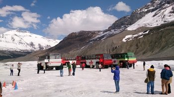 Overnight in the Canadian Rockies with Banff & Jasper National Park