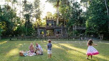 Self-Drive to Paronella Park & Guided Walking Tour