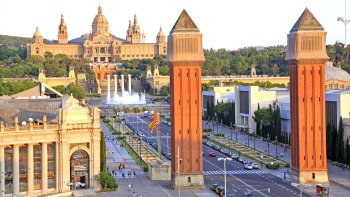 4-Day Barcelona Tour with Montserrat Visit