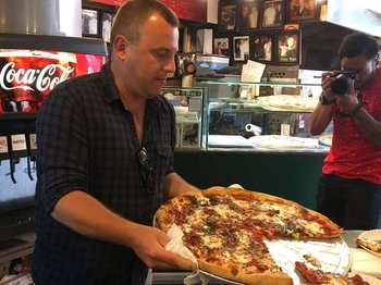 Greenwich Village Food Tour + Historic Downtown