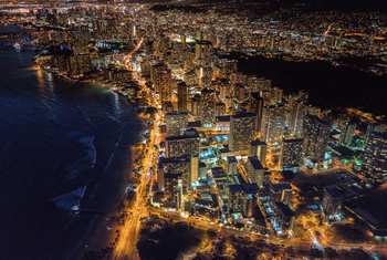 Honolulu Sunset and City Lights - 30 Minute VIP Private Tour
