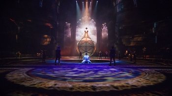 La Perle by Dragone