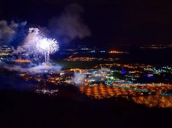40 minute evening Fireworks Flight!