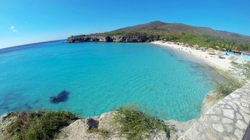 Full-Day Beach-Hopping Tour in West Curacao