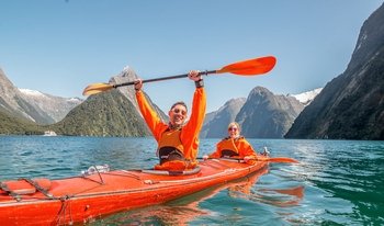 Kayak Milford Sound