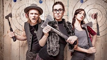 1 Hour Axe Throwing Experience Toronto