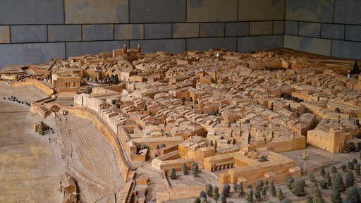 Archivo Real y General de Navarra inclusief interieur