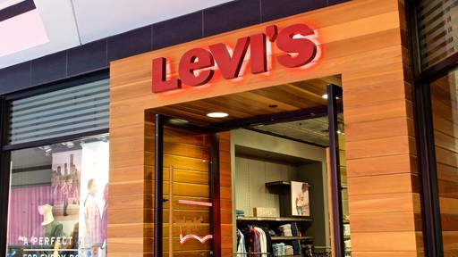 levis woodfield mall